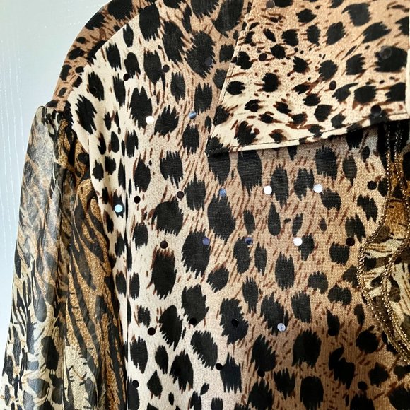 ⭐️2/$30⭐️ Animal/leopard print blouse, 3/4 sleeves, bead accents, size 1XL - Picture 5 of 9
